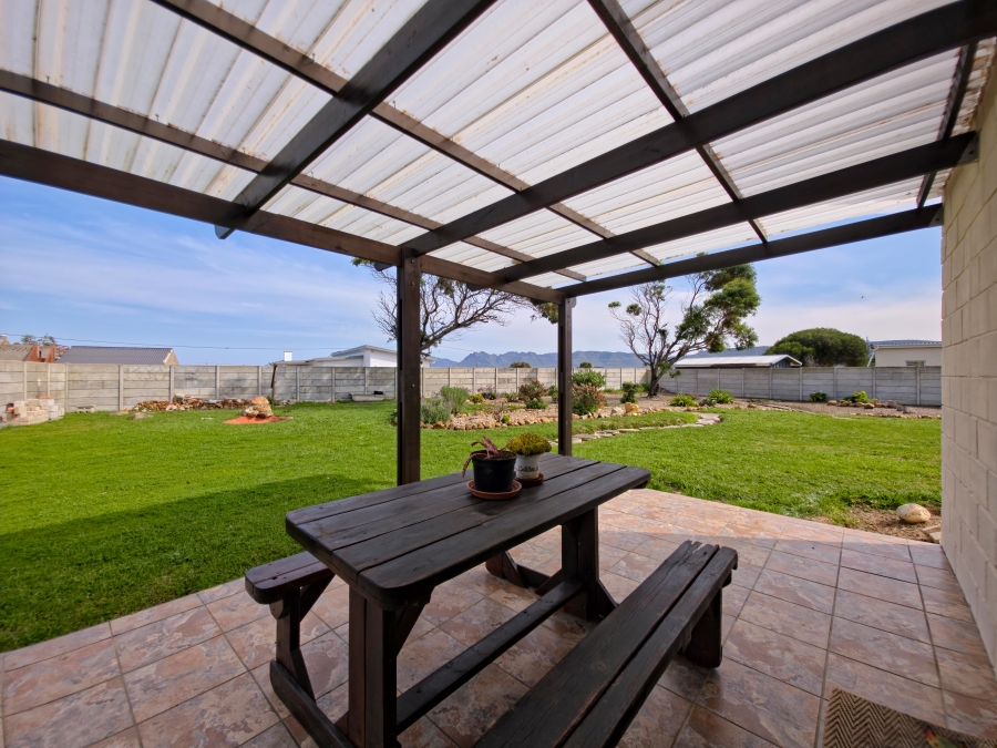 4 Bedroom Property for Sale in Fisherhaven Western Cape